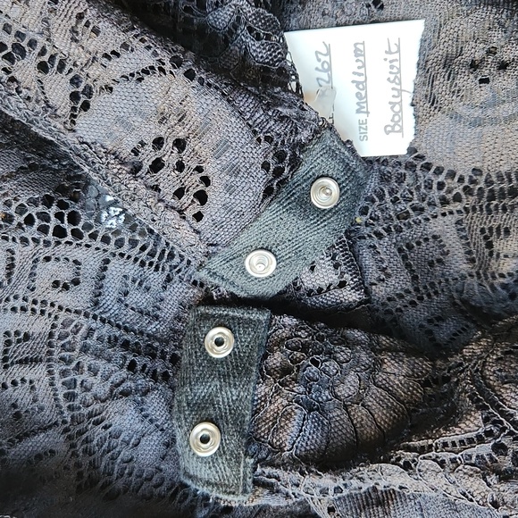 black lace bodysuit - Picture 11 of 14